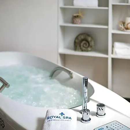 Luxury & Wellness Valaska Hotel